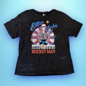 ✨ 🎤 Elton John “Rocket Man” Rhinestone Graphic Tee – Official Merch – Large ✨🎹